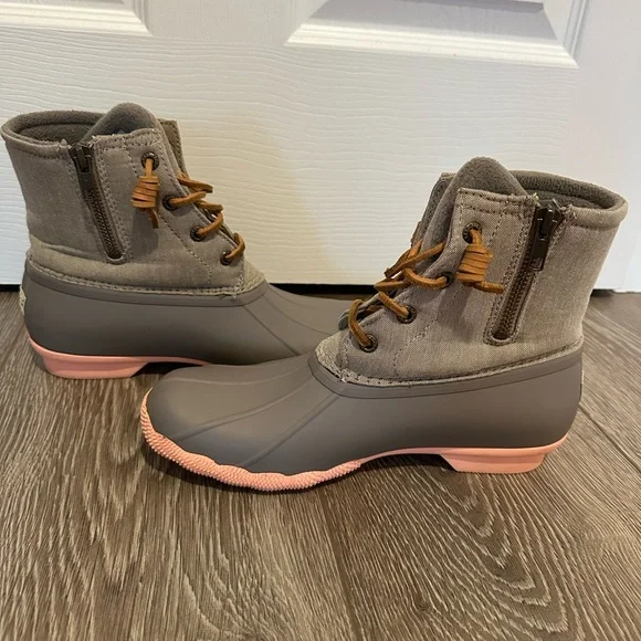 Sperry Women's Winter Boots - Tan and Pink - Picture 7 of 7